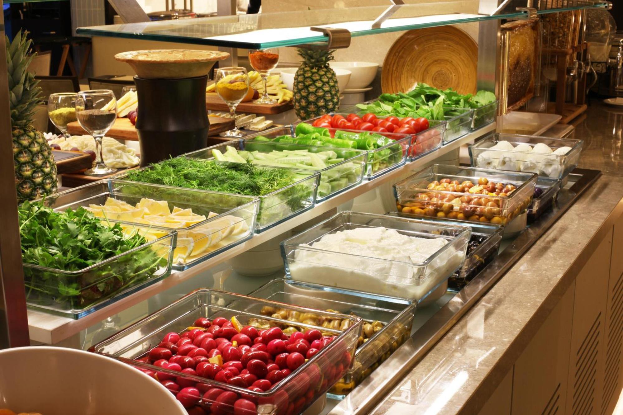 Bentley Hotel Bosphorus - Special Class Istambul Exterior foto A salad bar