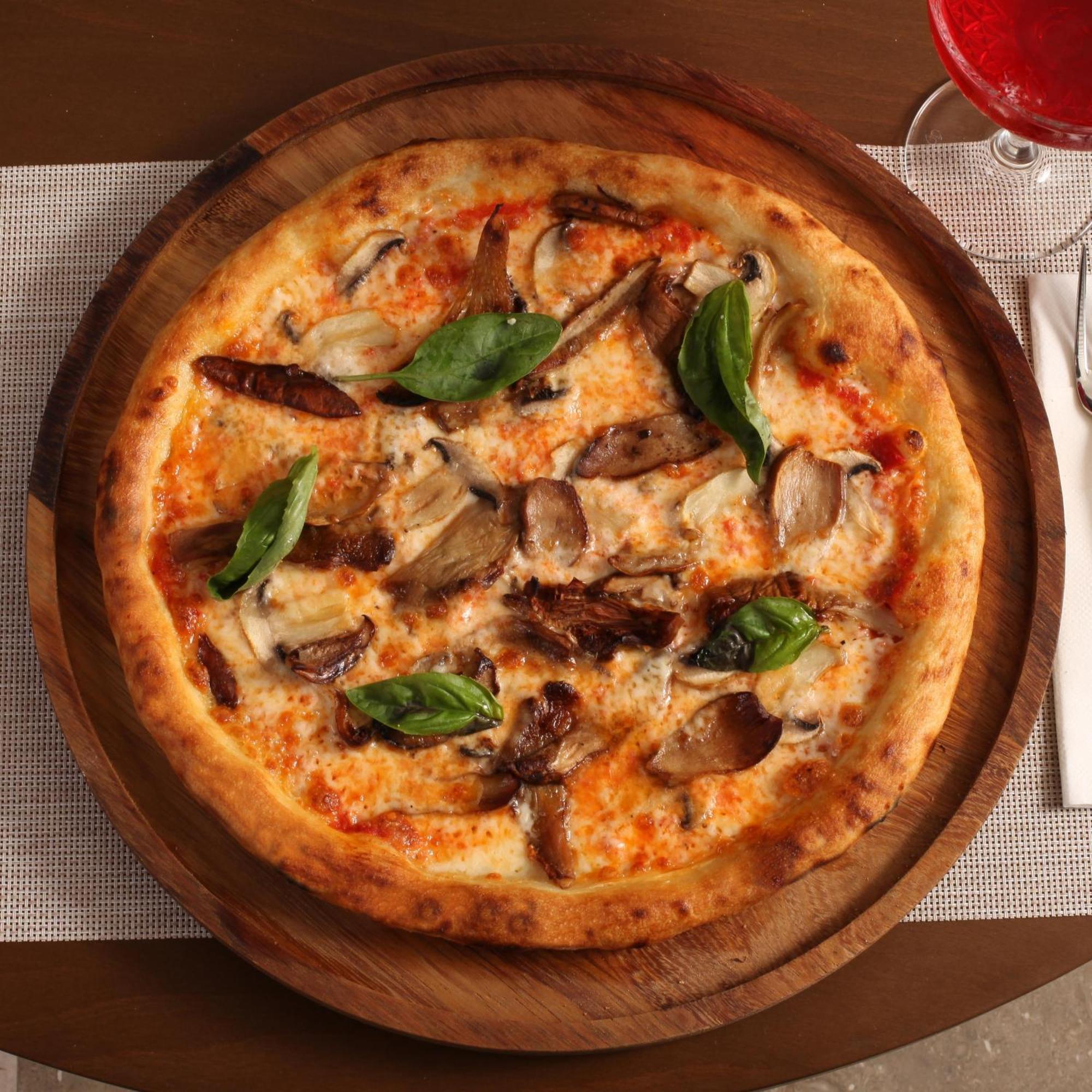 Bentley Hotel Bosphorus - Special Class Istambul Exterior foto Pizza with shiitake mushrooms